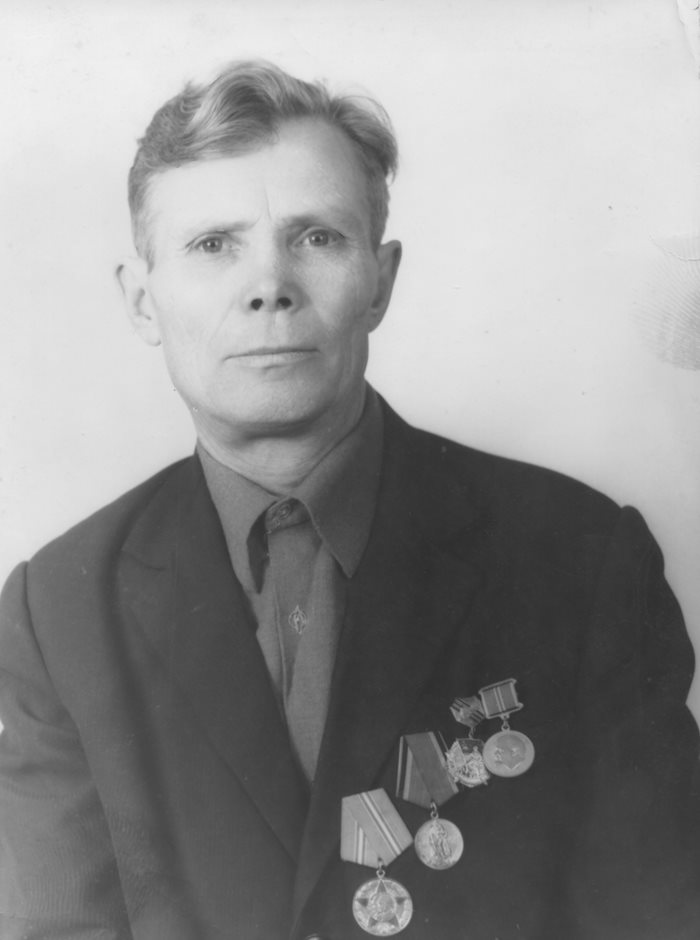 Устинов Яков Семенович 1923 -2003